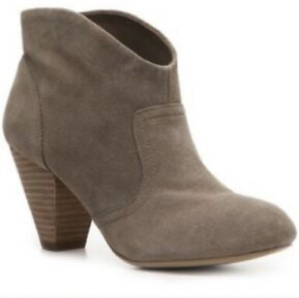 Steve‎ Madden PHILIP Taupe Suede Ankle Boots Womens 8 Stacked Cone Heel Booties